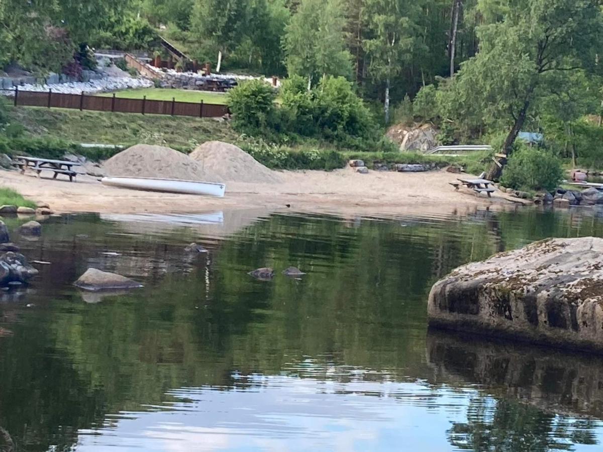 Anneks I Naturskjonne Gitlevag Lyngdal Exterior photo